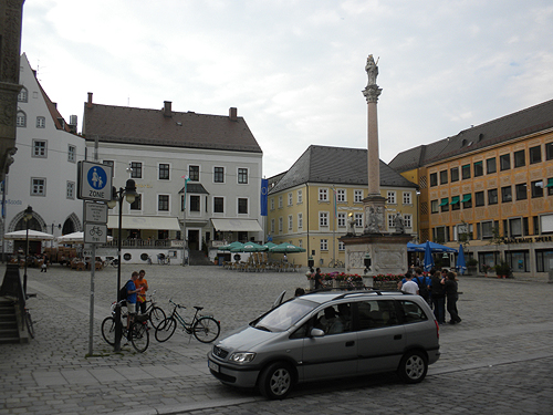 freising2.jpg (200616 bytes)